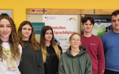 David, Jaka, Ajda, Ela, Laura in Ella na državnem tekmovanje iz znanja nemščine